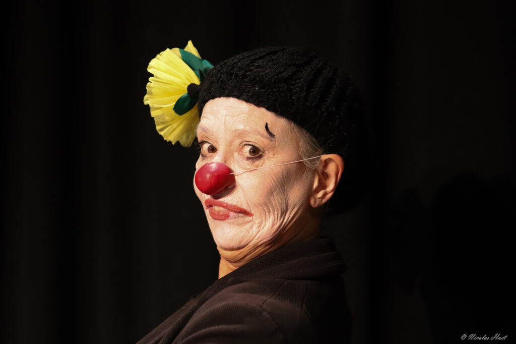 Photo d'un stage " Accueillir son clown " proposé par la Cie Le Voyageur Debout